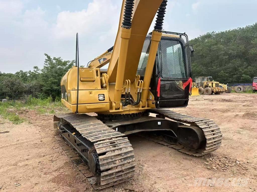CAT 325 CL Bageri guseničari
