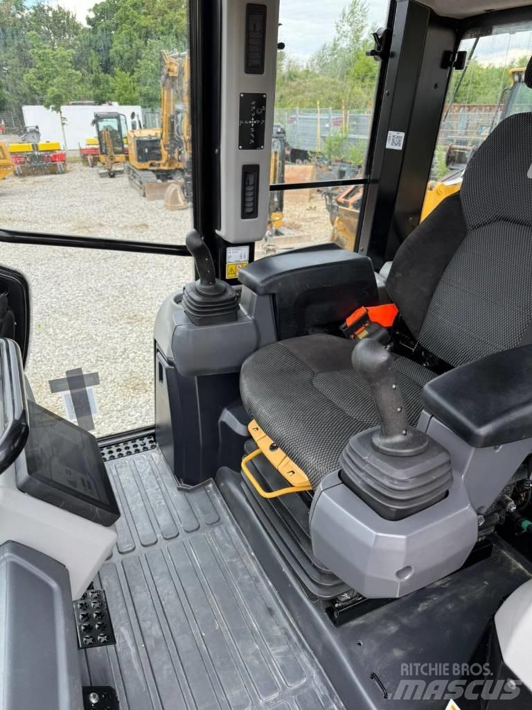 CAT 953 - 12 Utovarivaču guseničara