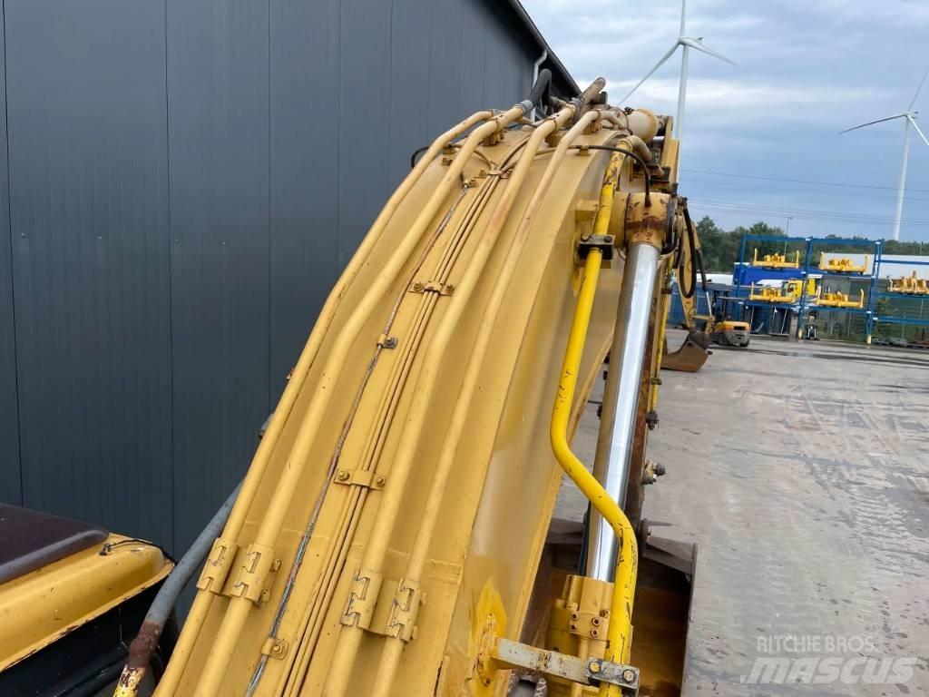 CAT 325LN Bageri guseničari