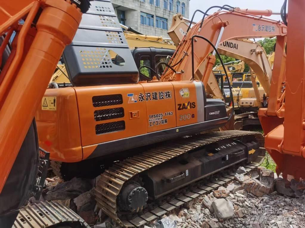 Hitachi ZX 200 Bageri guseničari