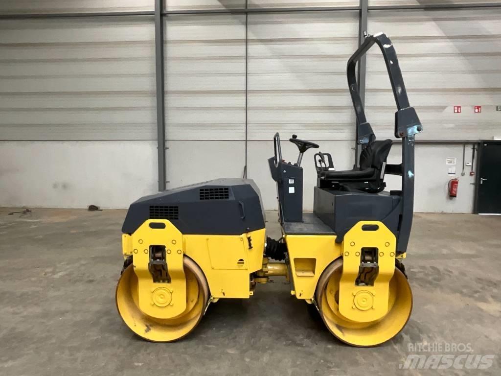 Bomag BW 138 AD Valjci sa duplim bubnjem