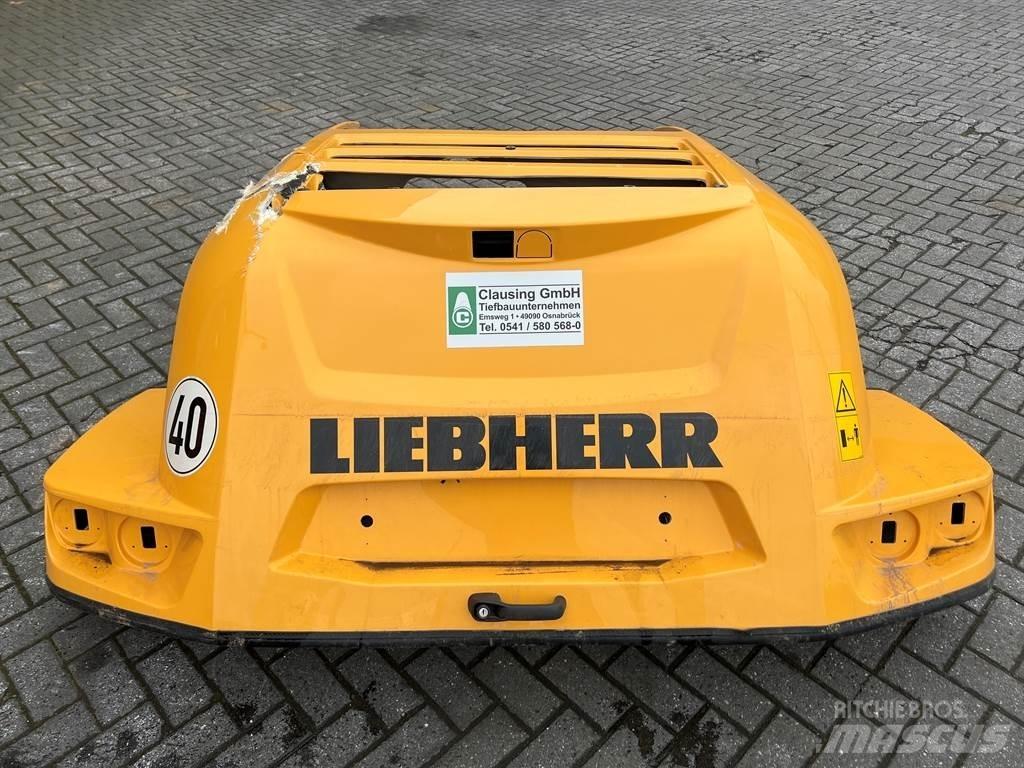 Liebherr L 538 Šasija i vešenje