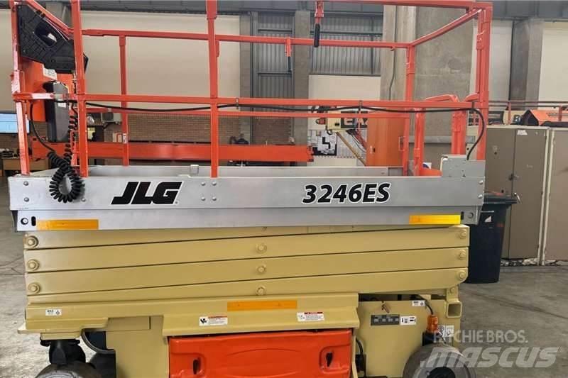 JLG 2014 JLG 3246 Makazaste platforme