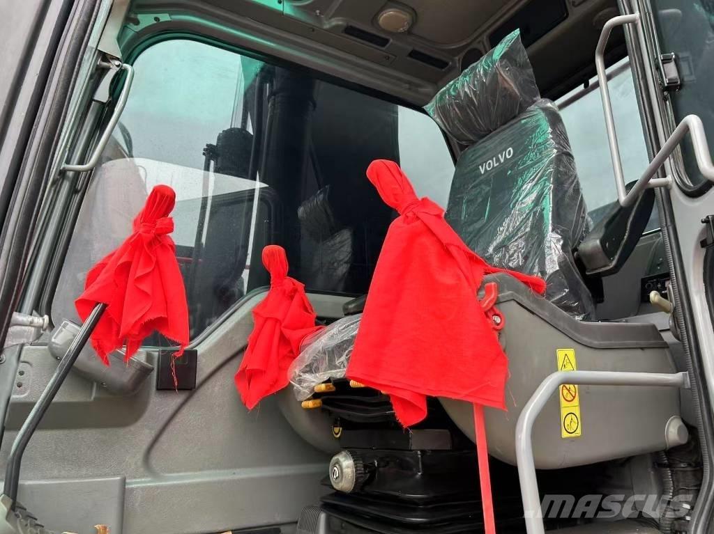 Volvo EC 240 Bageri guseničari