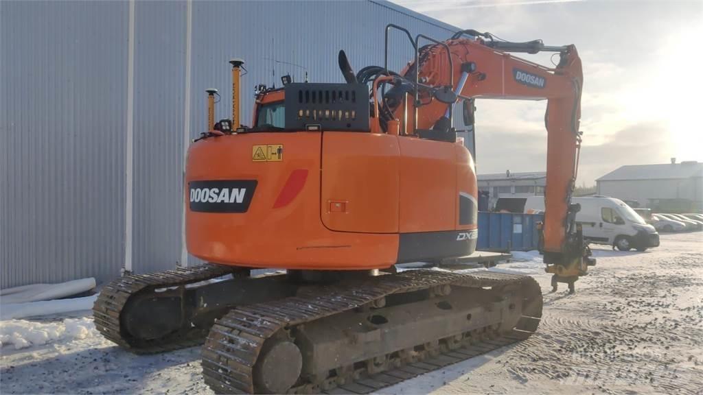 Doosan DX235LCR-5 Bageri guseničari