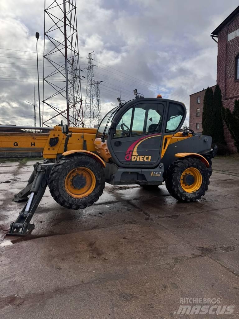 Dieci Icarus 40.17 Teleskopski viljuškari