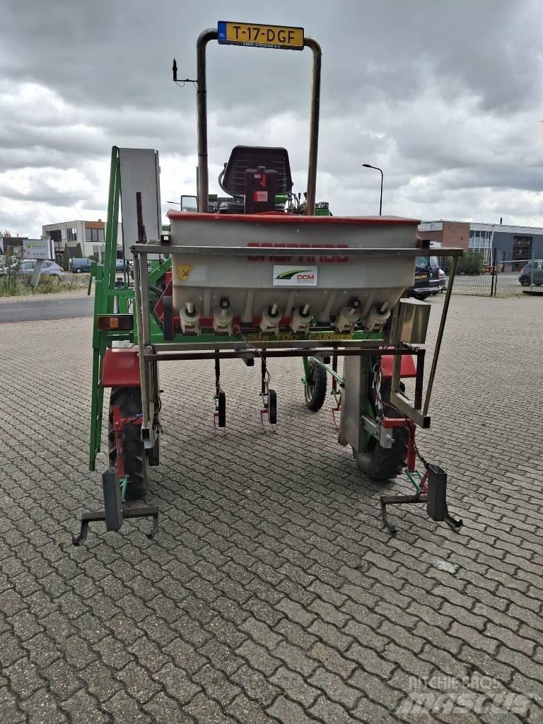 SMA portaaltrekker Traktori