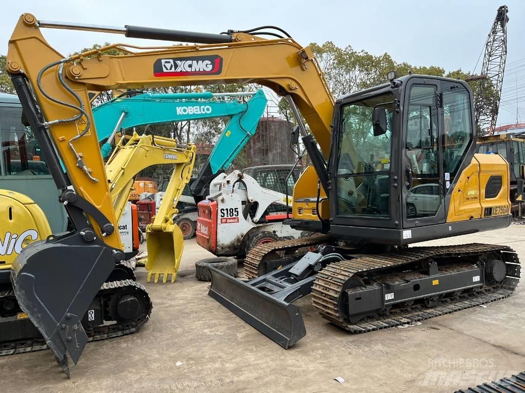 XCMG XE 75 D Midi bageri 7t – 12t