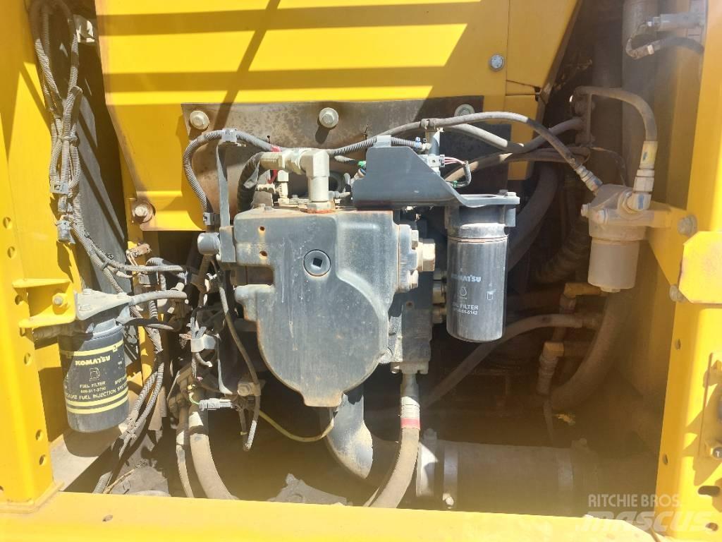Komatsu PC240LC-10 Bageri guseničari