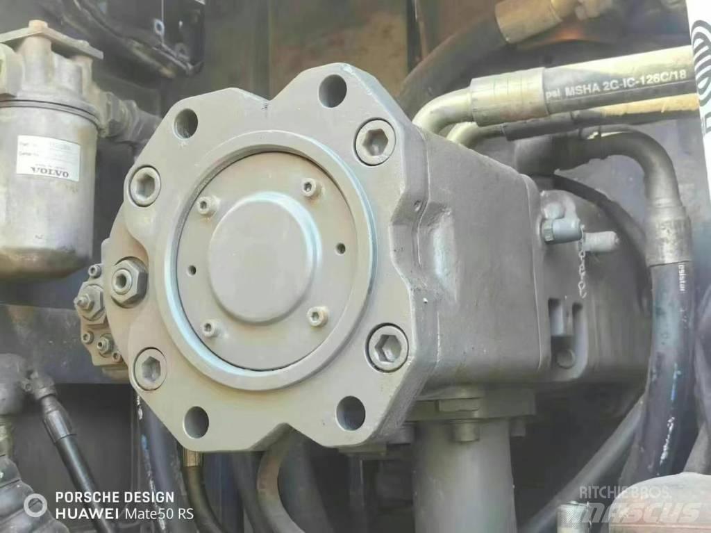Volvo EC 380 D L Bageri guseničari