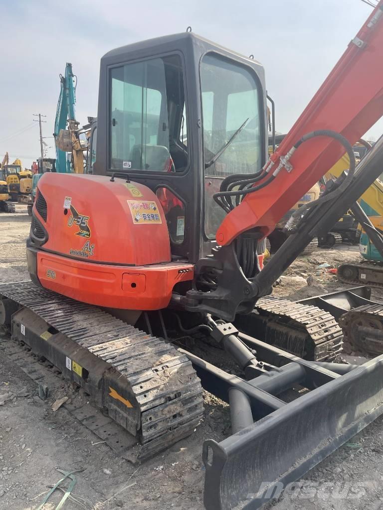 Kubota U 35 Mini bageri < 7t