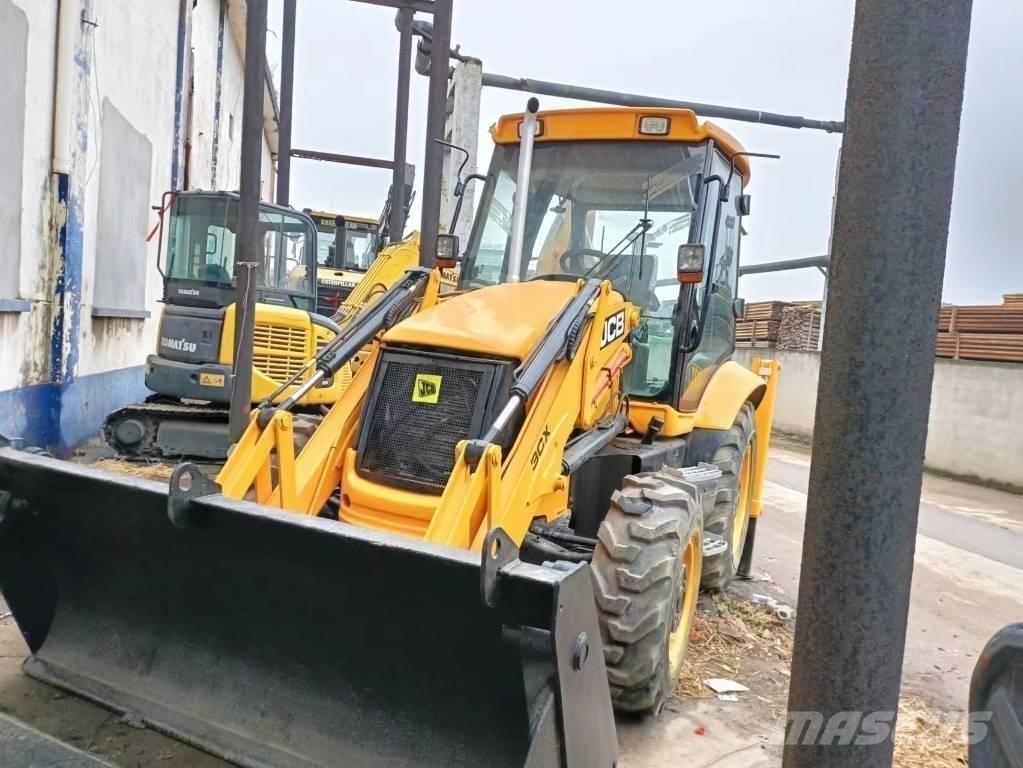 JCB 3 CX Bageri točkaši