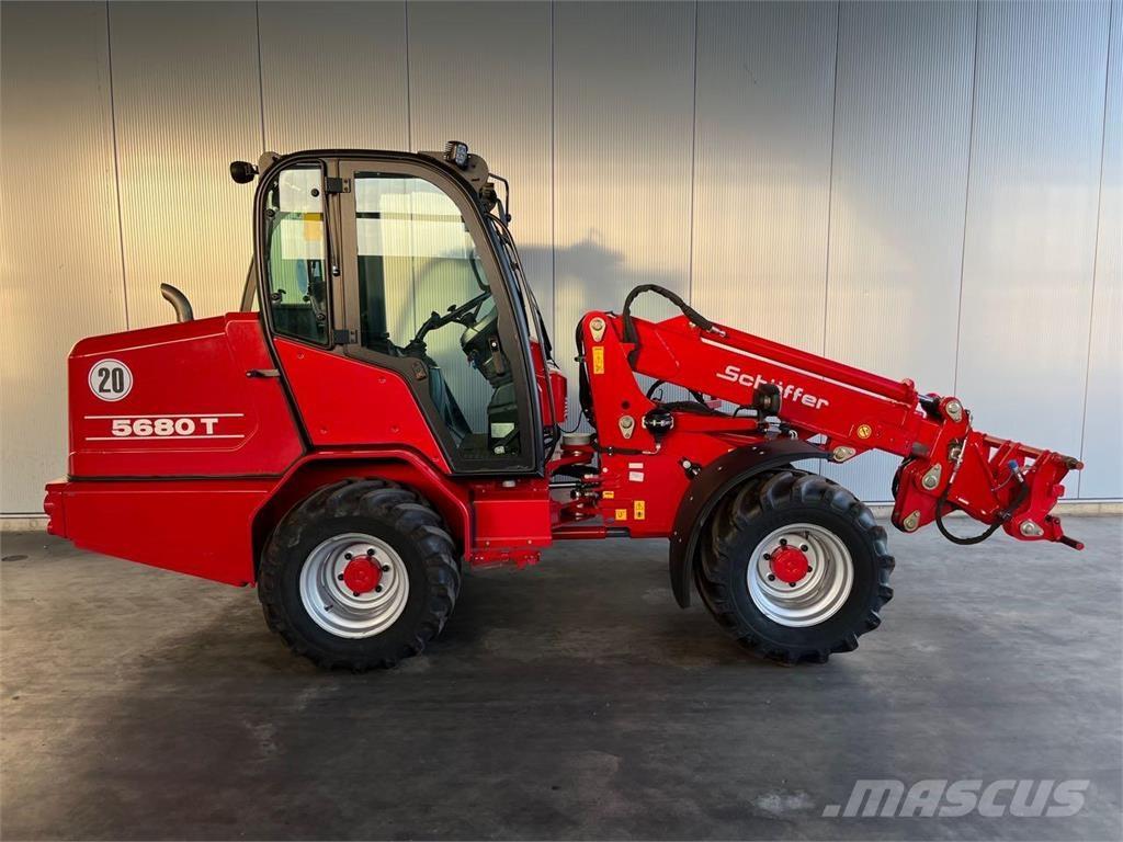 Schäffer 5680 T Utovarivači na točkove