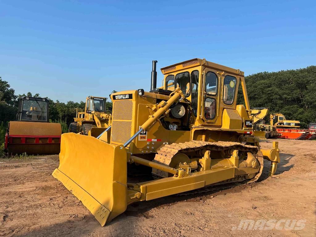 CAT D7G Buldožeri guseničari