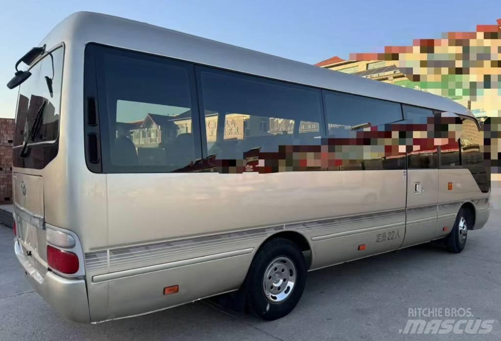 Toyota Coaster Međugradski autobusi