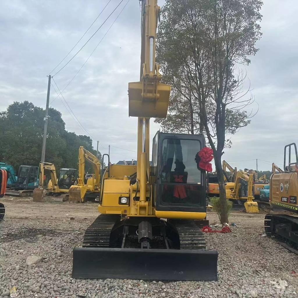 Komatsu PC 70 Mini bageri < 7t