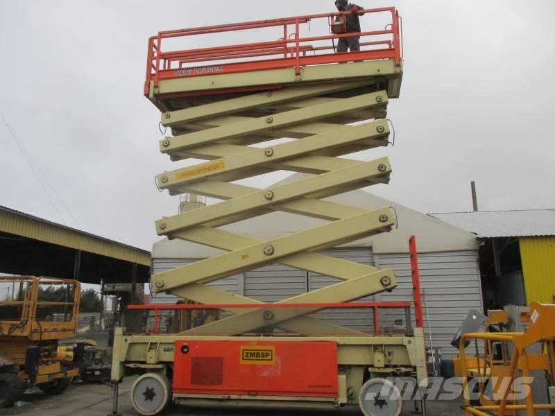 JLG Liftlux 245-12 Makazaste platforme