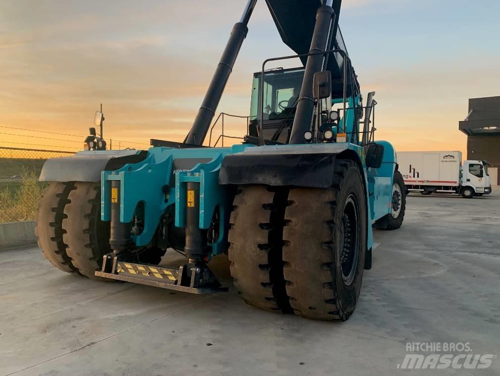 Konecranes 4538 CCX4 Dohvatni viljuškari