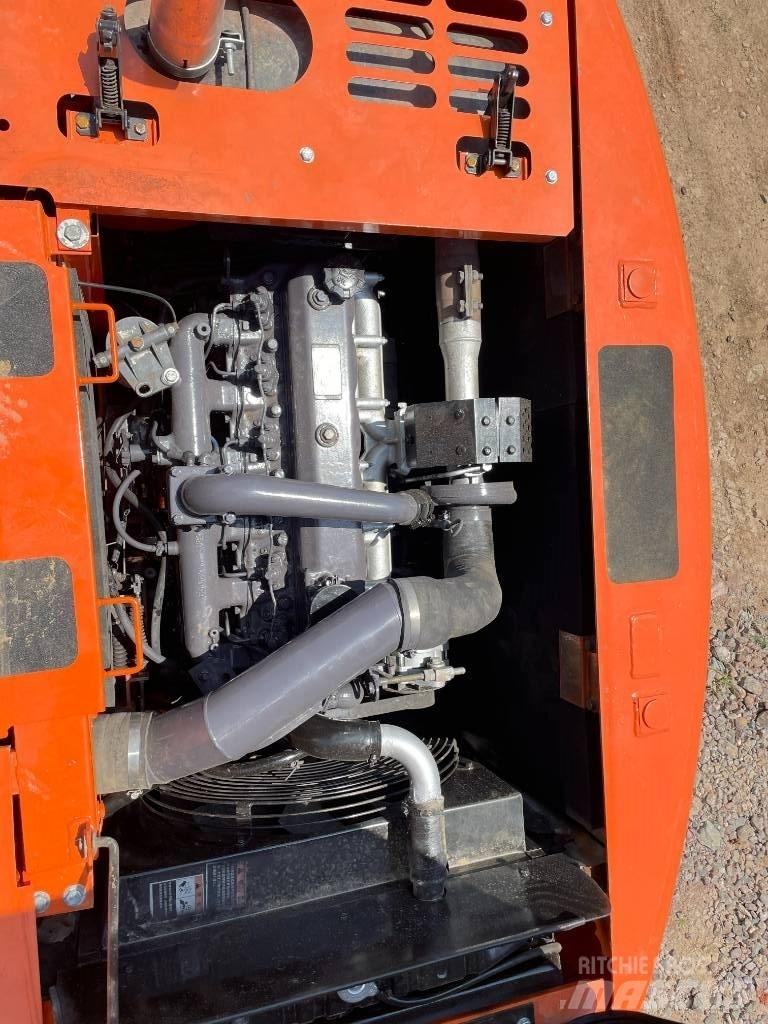 Doosan 150 Bageri točkaši
