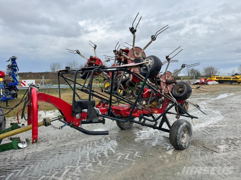 Fella TH901 trans Okretači i sakupljači sena