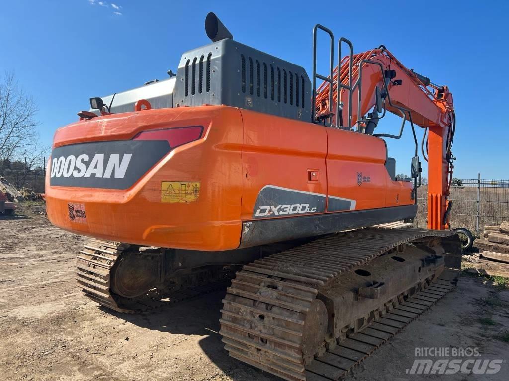 Doosan DX 300 LC-5 Bageri guseničari