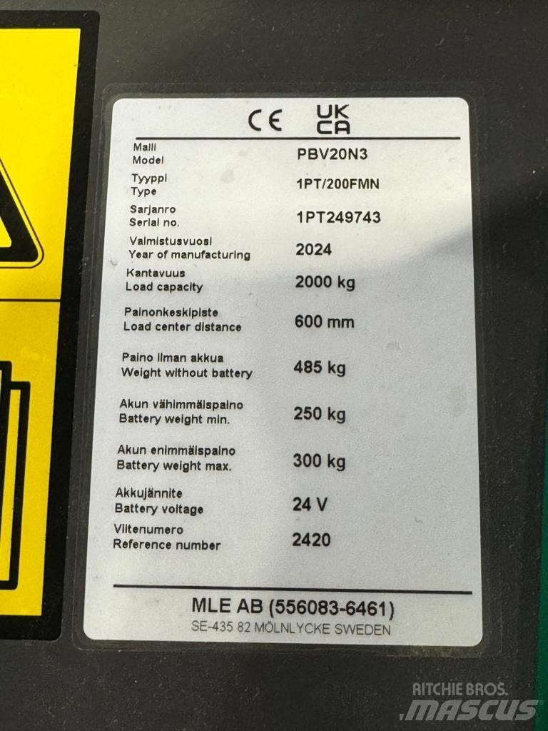 Mitsubishi PBV20N2 Nisko podizni električni viljuškar sa stajalištom
