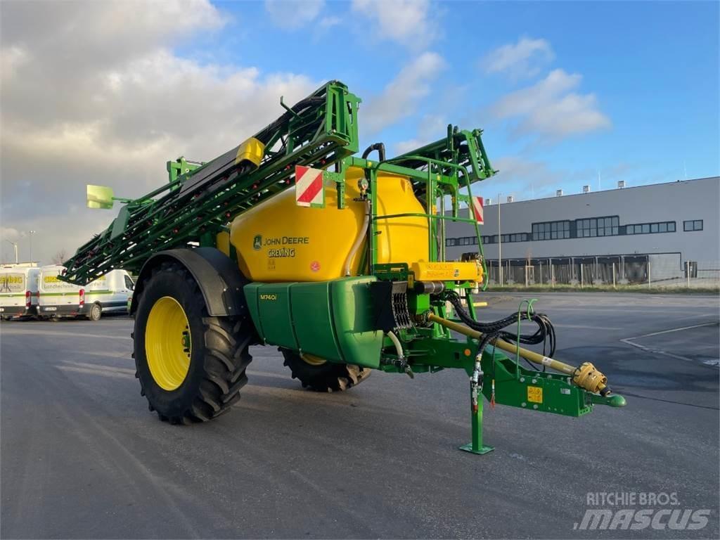 John Deere M740i Vučene prskalice