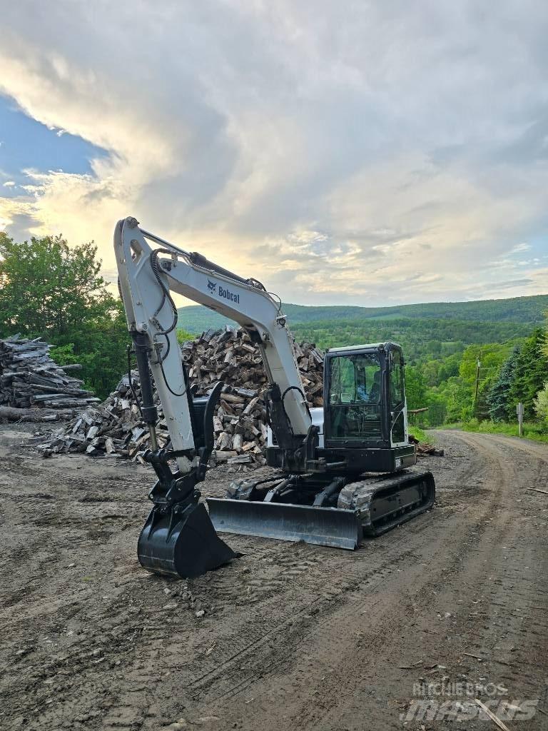 Bobcat E 85 Bageri guseničari