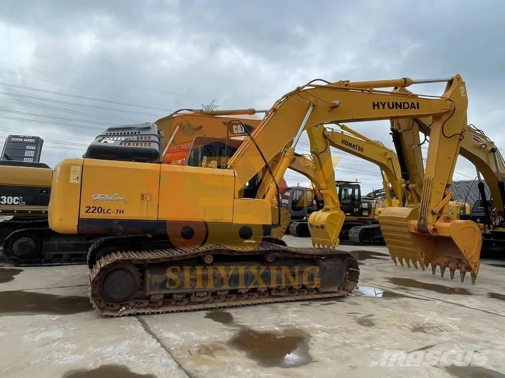 Hyundai Robex 220-7 Bageri guseničari