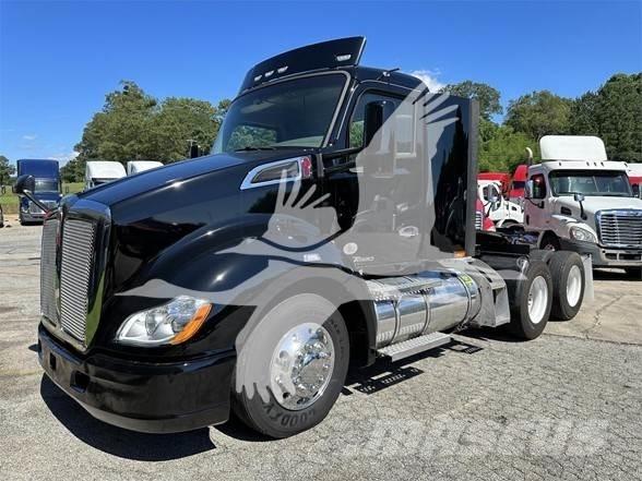 Kenworth T680 Tegljači
