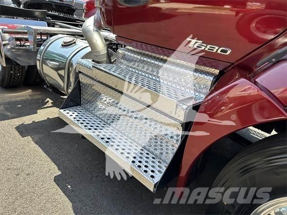 Kenworth T680 Tegljači