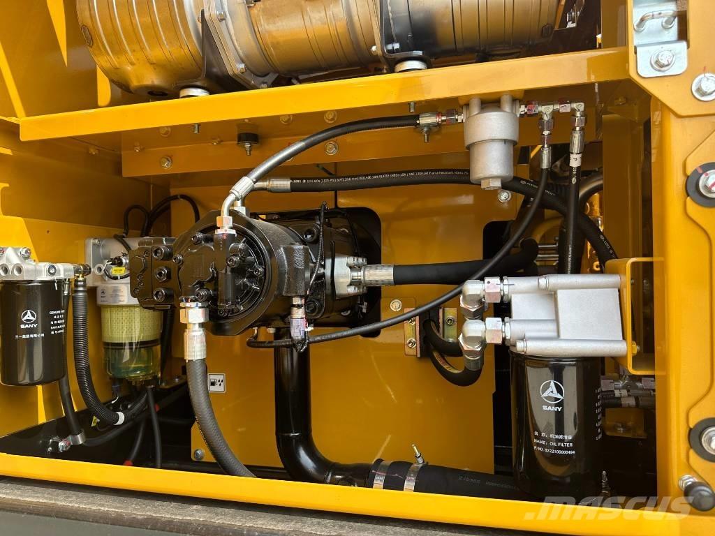 Sany SY215 Bageri guseničari