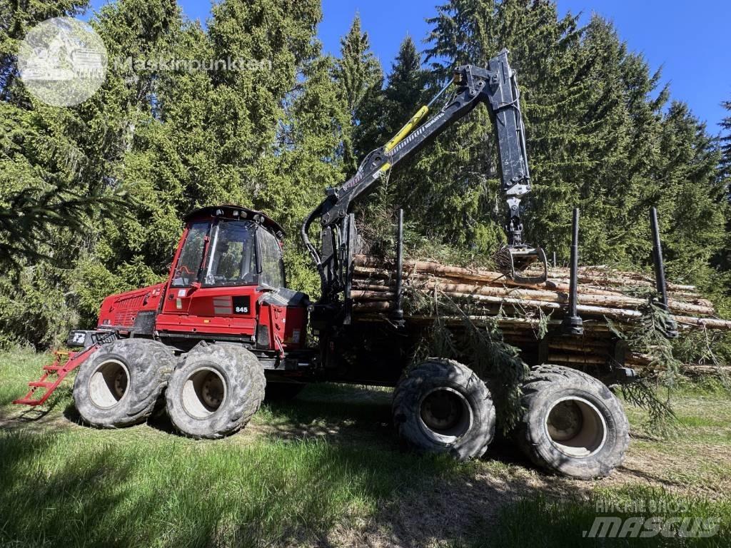 Komatsu 845 Forvarderi
