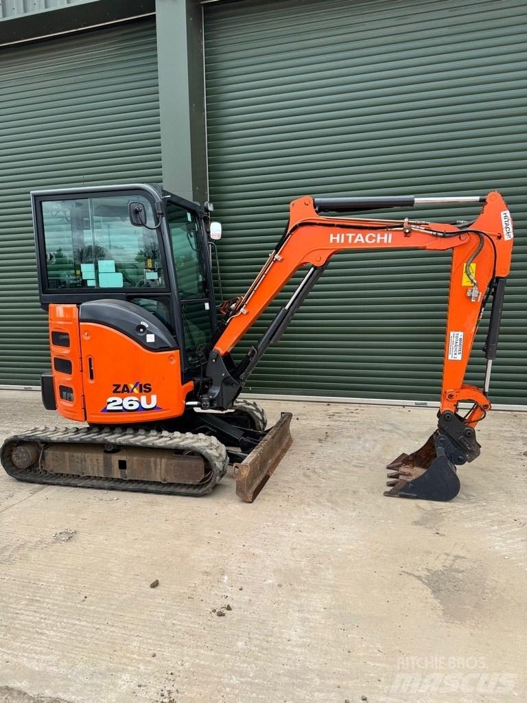 Hitachi 26U-6 CR Mini bageri < 7t