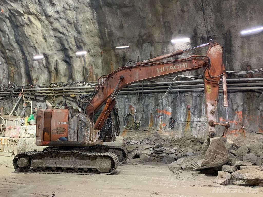 Hitachi ZX225US-5A Ostalo za građevinarstvo