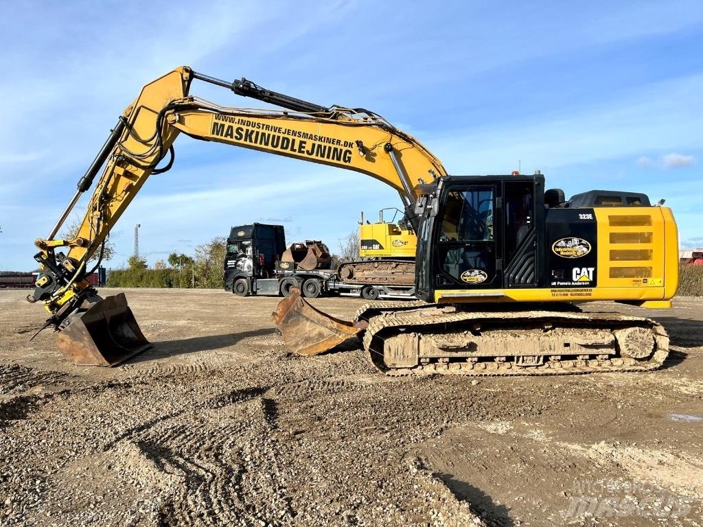CAT 323 EL Bageri guseničari