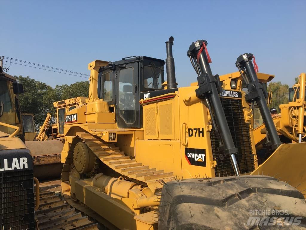 CAT D 7 H Buldožeri guseničari