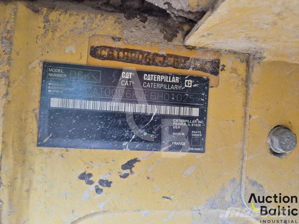 CAT D 6 K Buldožeri guseničari