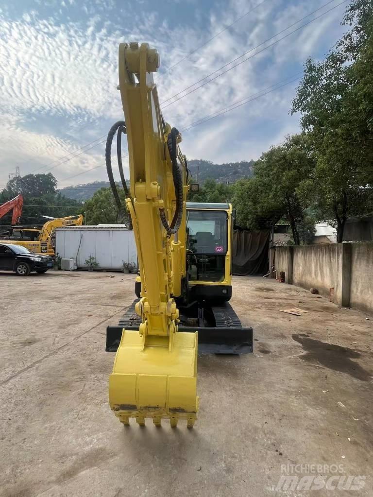 Hyundai R60-9 Bageri guseničari