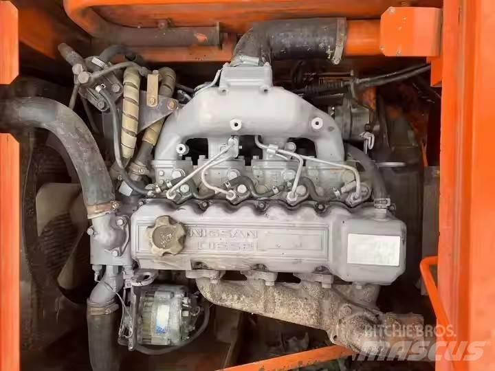 Hitachi EX60 Mini bageri < 7t