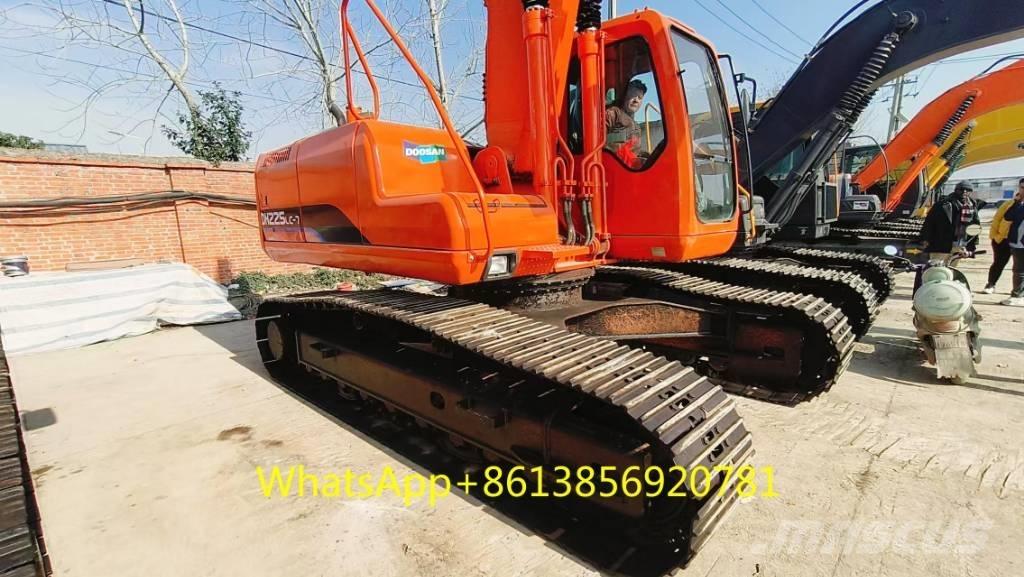 Doosan DH 225 LC-7 Bageri guseničari