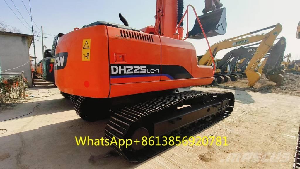 Doosan DH 225 LC-7 Bageri guseničari