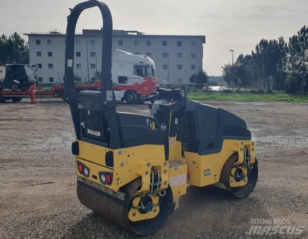 Bomag BW 100 AD M-5 Valjci sa duplim bubnjem