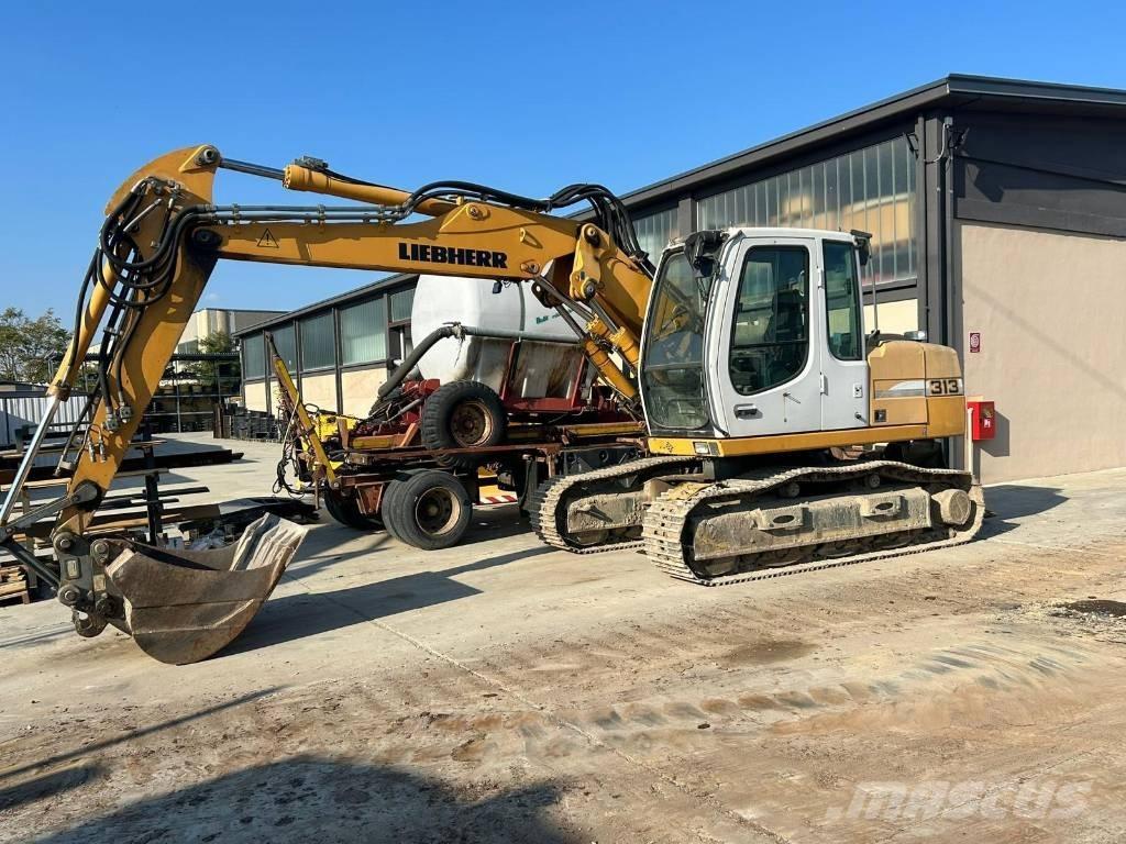 Liebherr R 313 Bageri guseničari