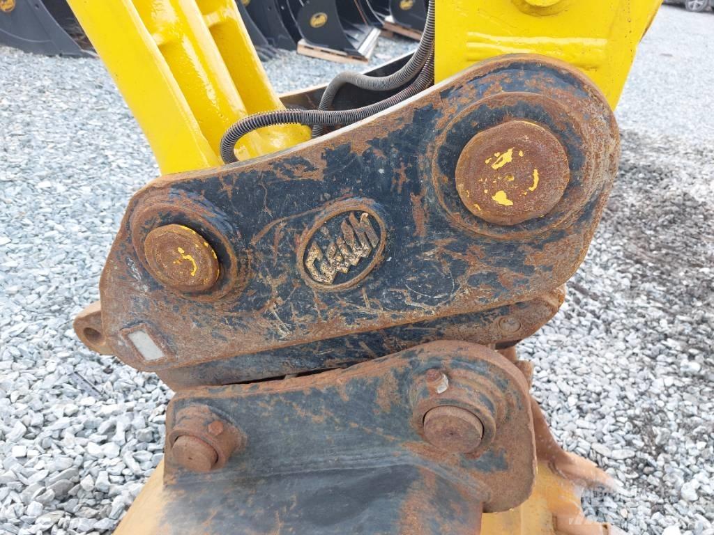 Komatsu PC210LC-11 Bageri guseničari