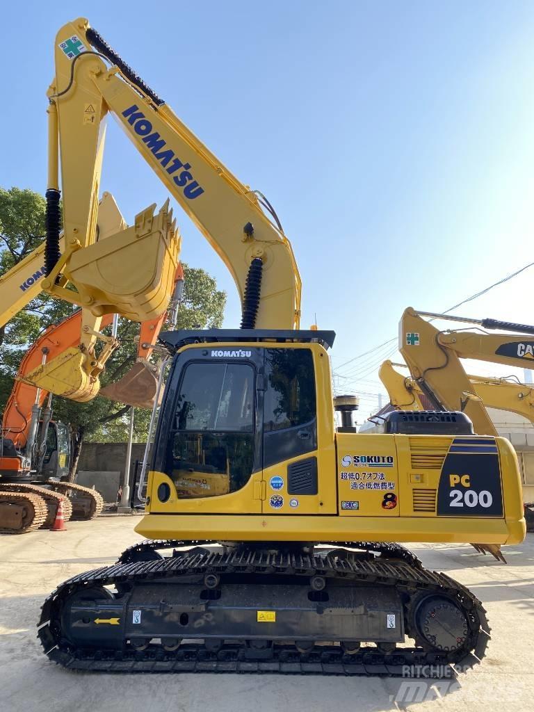 Komatsu PC200 Bageri guseničari