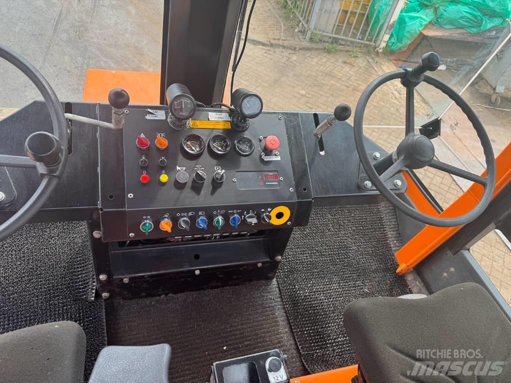 Dynapac CS 142 Valjci sa duplim bubnjem