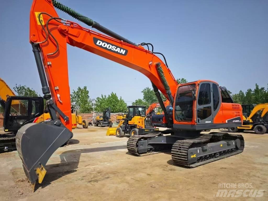 Doosan DX 225 LC Bageri guseničari