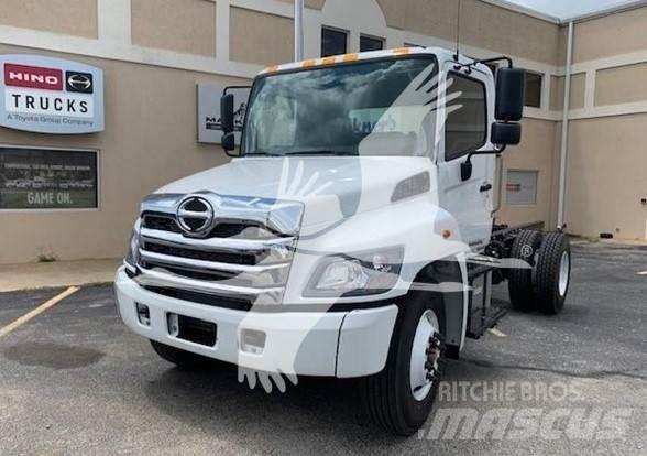 Hino L7 Kiperi kamioni