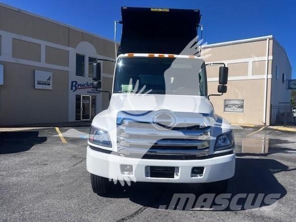 Hino L7 Kiperi kamioni